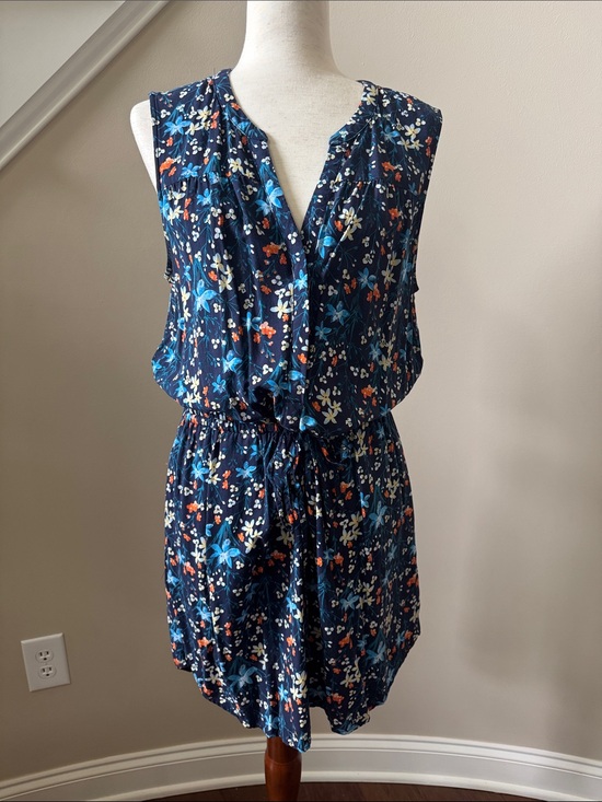 GAP Dresses & Skirts - GAP Floral Print Dress in Navy with Blue, yellow, & Peach Accents